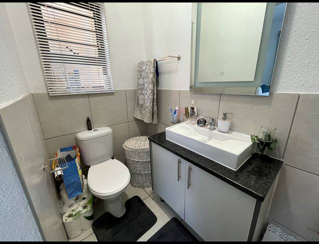 3 BEDROOM SECTIONAL TITLE FOR SALE IN RAVENSWOOD